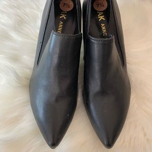 Anne Klein Women's Black Yadira Ankle Booties